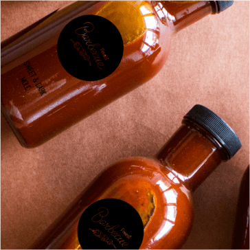 bbq_hot_sauce_bottles